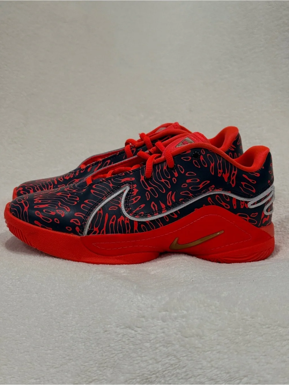 Nike Kids Lebron 22 GS Bright Crimson Obsidian